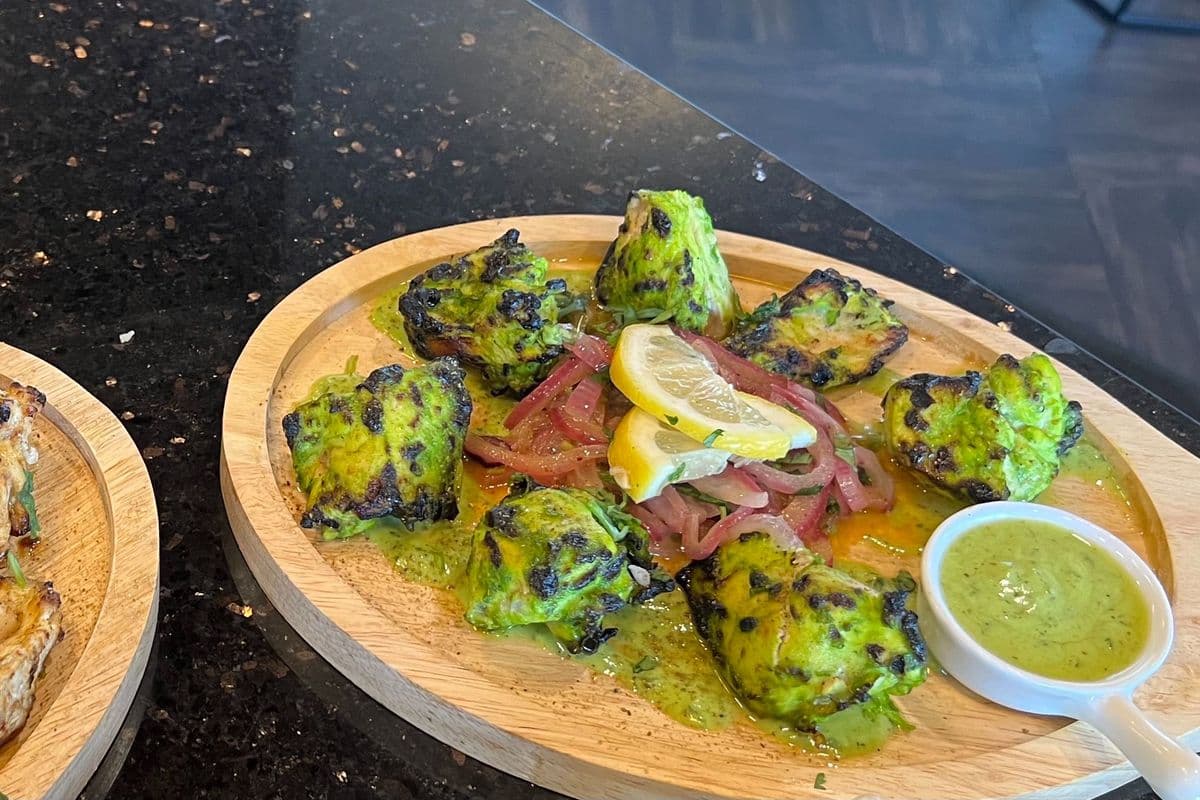 Hariyali chicken tikka (8 pcs)