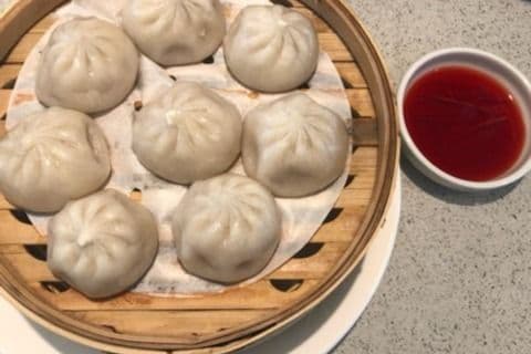 DS4. Steamed Juicy Buns (8 pcs)
