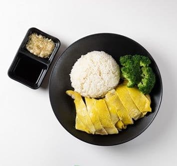 Boneless Chicken Leg on Rice with Signature Sand Ginger Sauce / 招牌沙薑雞脾飯(去骨)