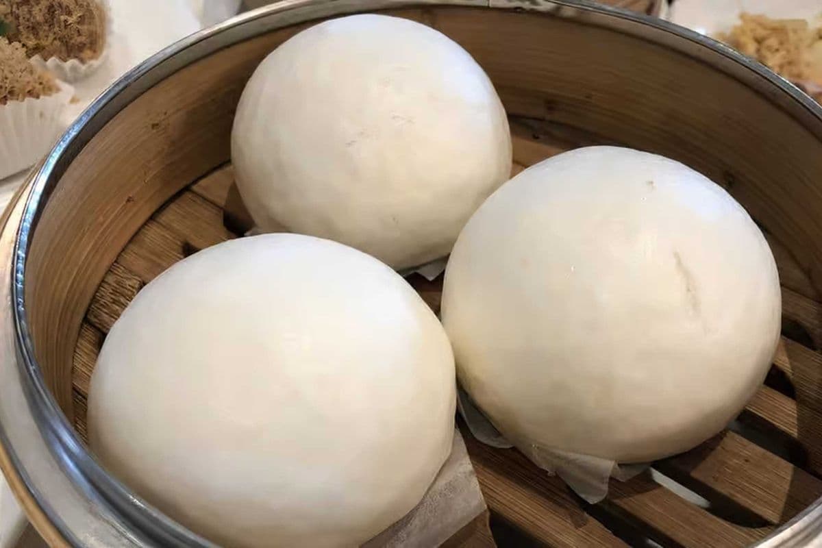 Steamed Bun with Egg Yolk