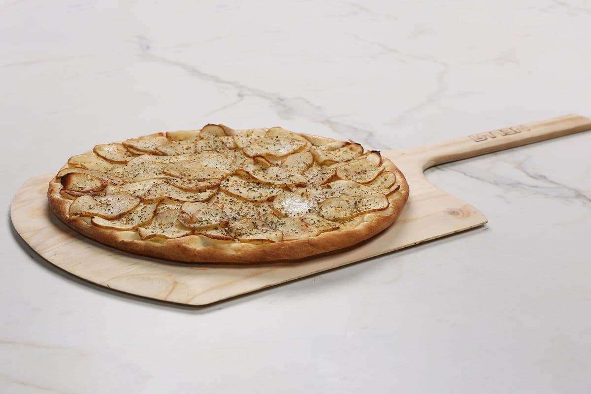 Large Spicy Potato Pizza