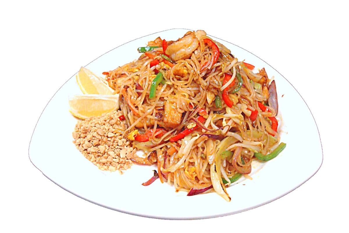 240. Pad Thai with Shrimp and Chicken 泰式炒河