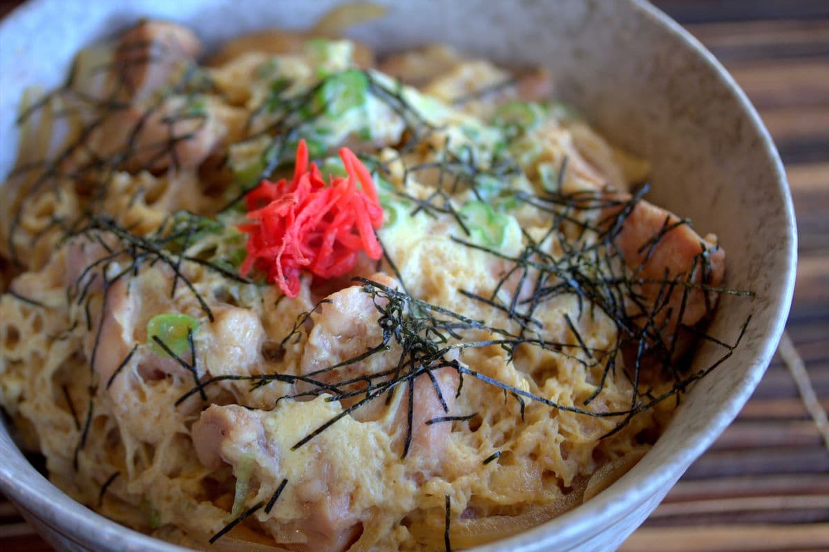 Rice Topped with Chicken and Egg 親子丼
