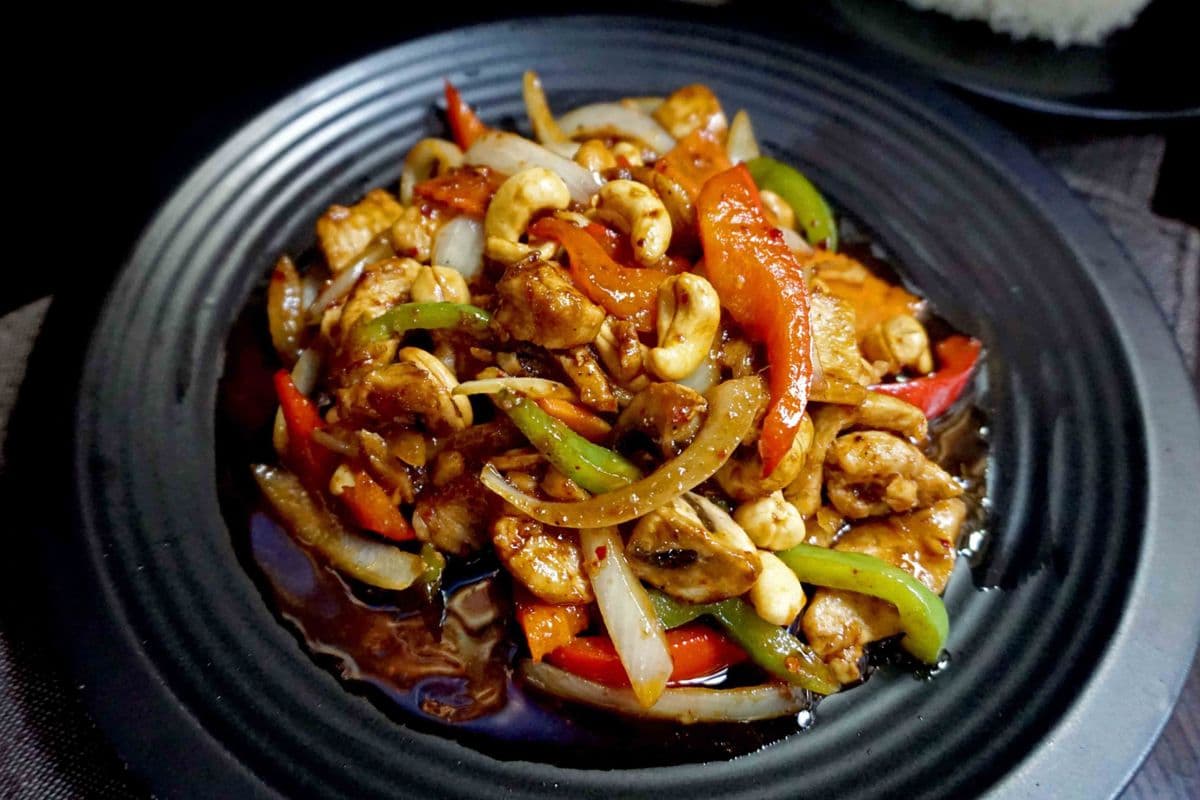 #22. Chicken with Cashew Nuts