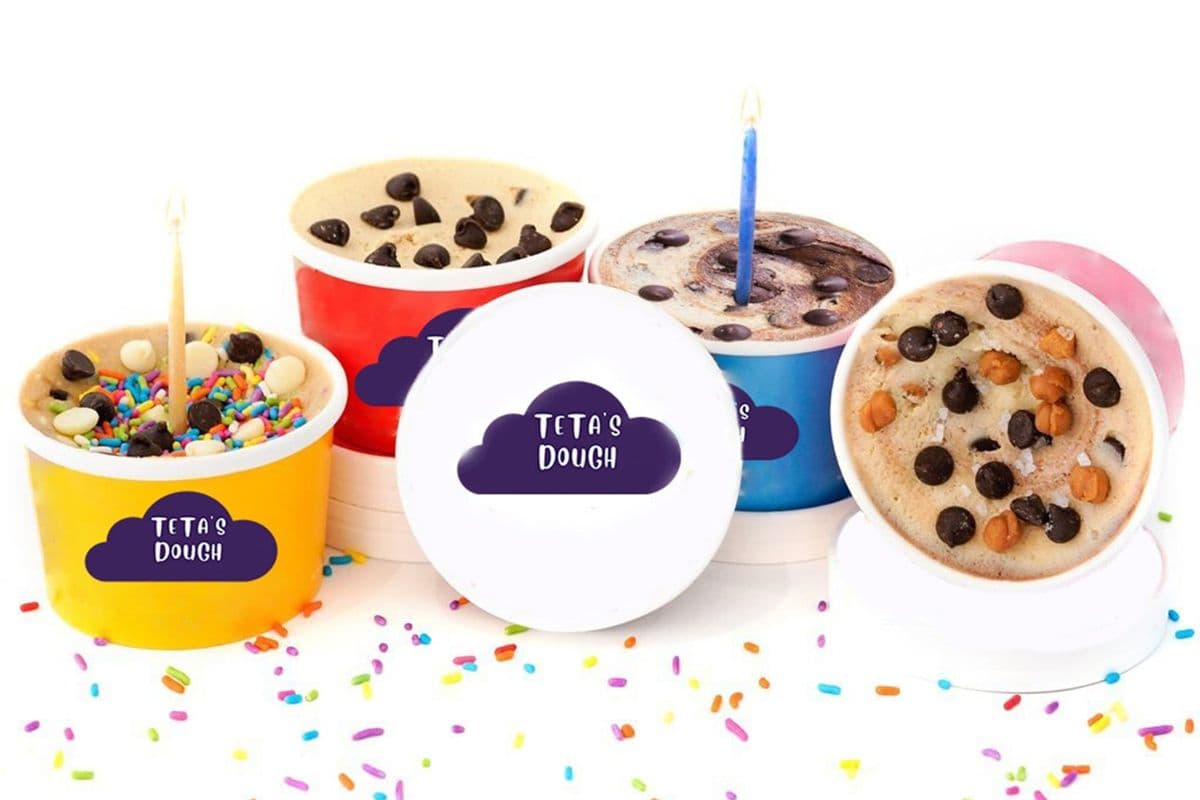 Build your Own Happy Birthday Edible Cookie Dough 4 Pack / Construisez votre propre paquet de 4 pâtes à biscuits comestibles Happy Birthday