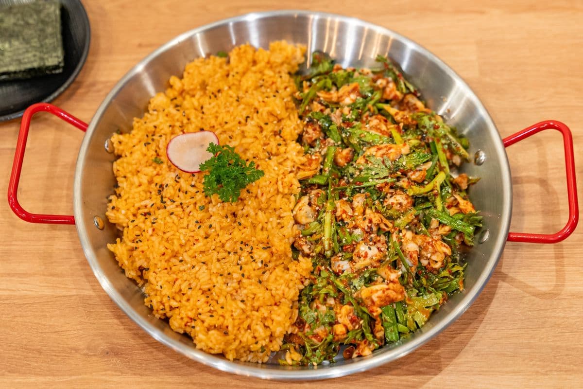 바지락비빔밥 / Clam Bibimbap