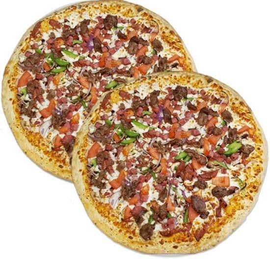 Two 10" Small Deluxe Pizzas / Deux pizzas petite de 10" deluxe