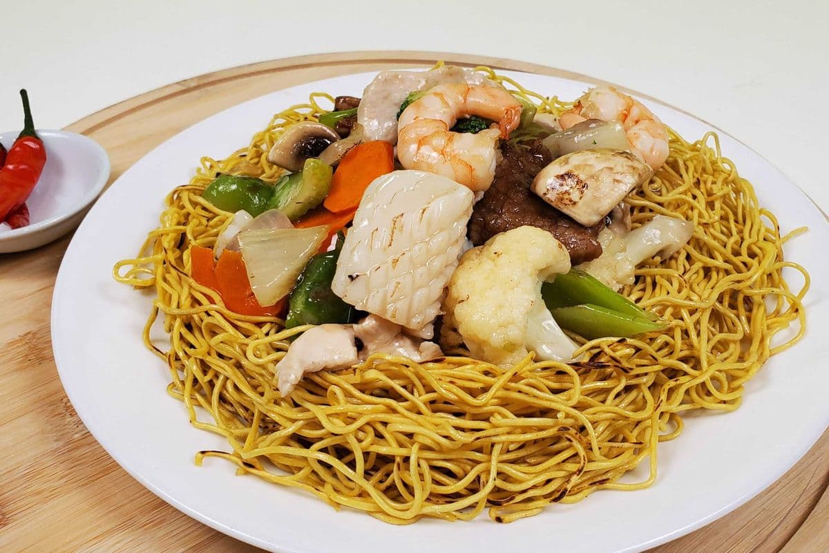 Seafood Chow Mein
