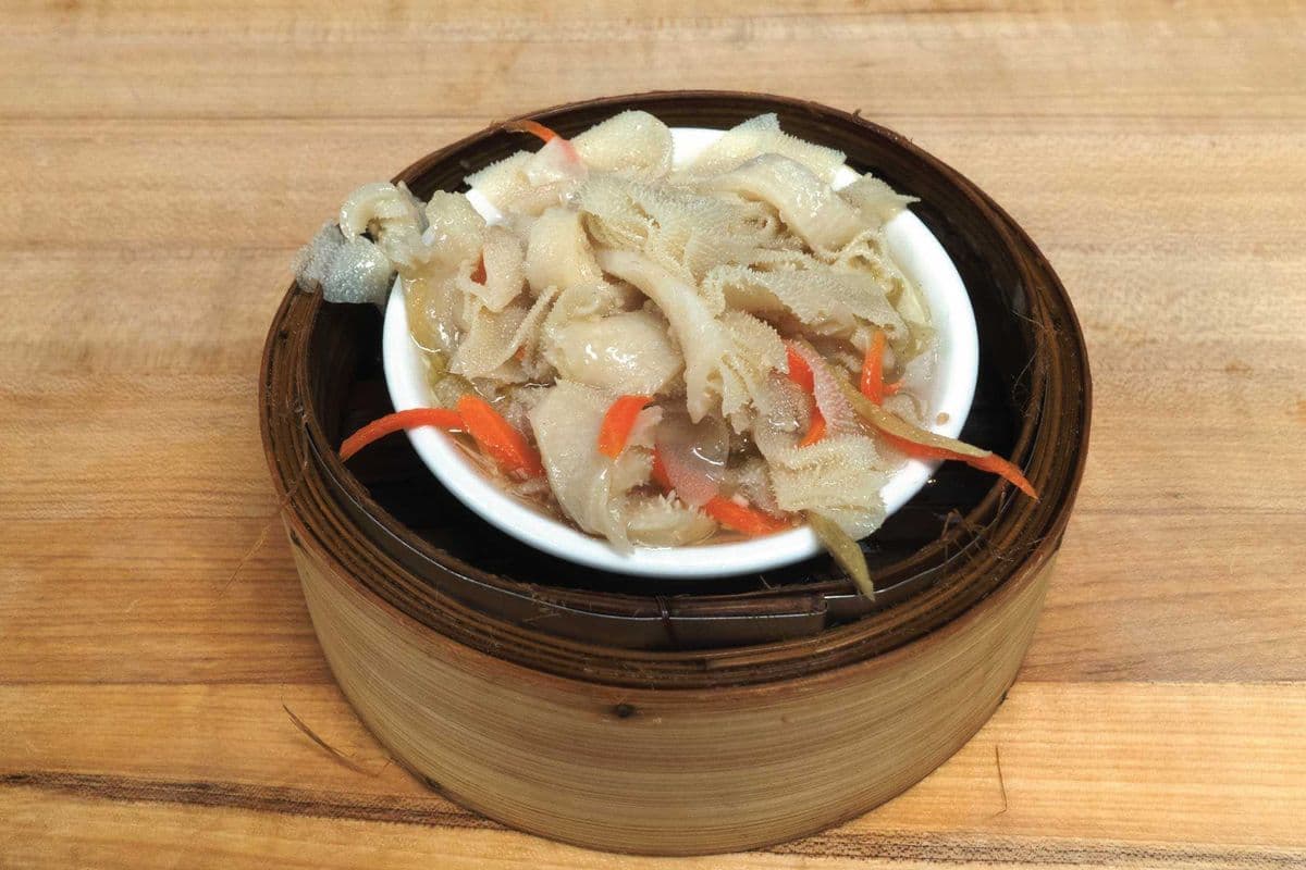 414. Steamed Beef Tripe with Ginger & Green Onion 薑沖牛柏葉