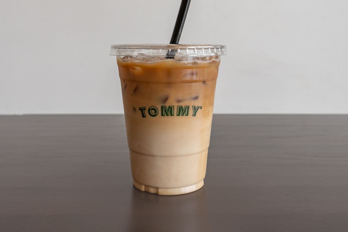 Iced Latte (16 oz)