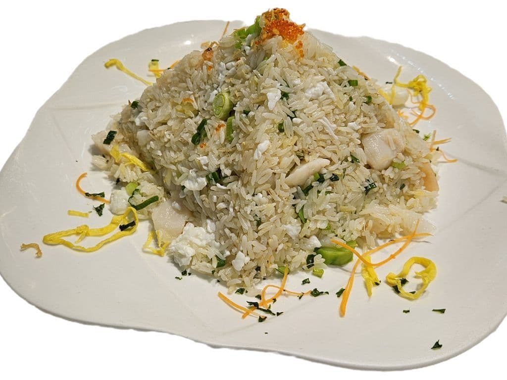 904 Assorted Seafood & Ginger Stir Fried Rice 薑米海皇蛋白炒飯
