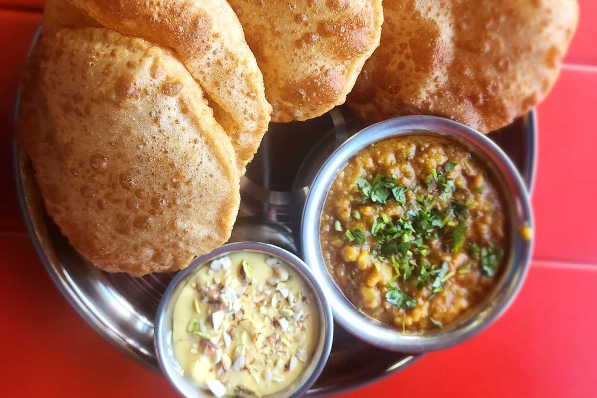 Puri Bhaji Shrikhand