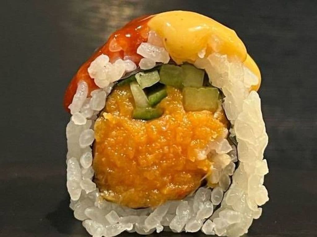 Spicy Salmon Roll