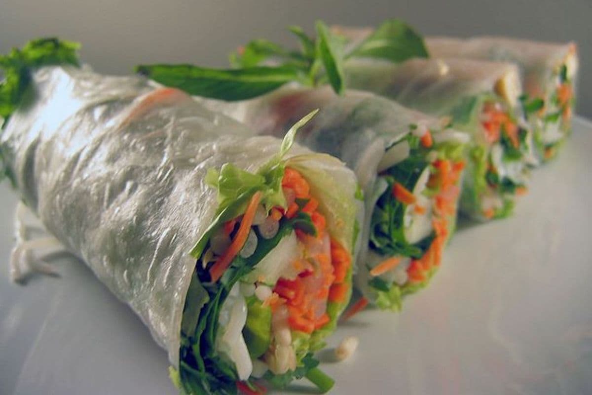 Salad Rolls (Vegetarian) (2 pcs)