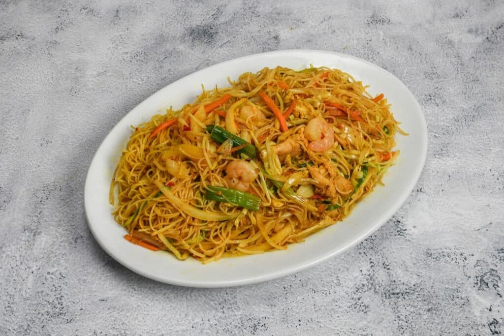 N12. Singapore Rice Noodles.(Chicken&Shrimp)