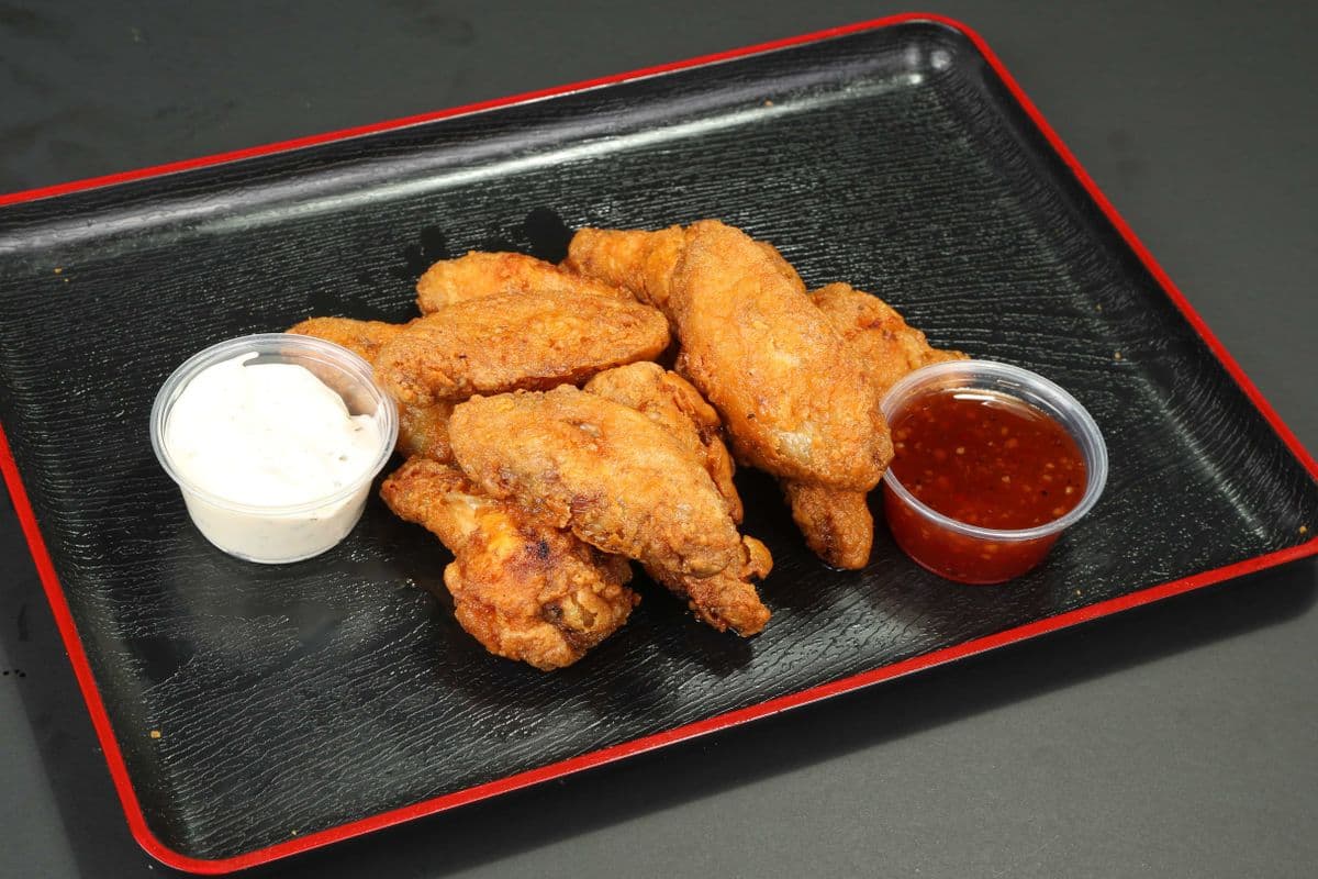 6 Piece Chicken Wings