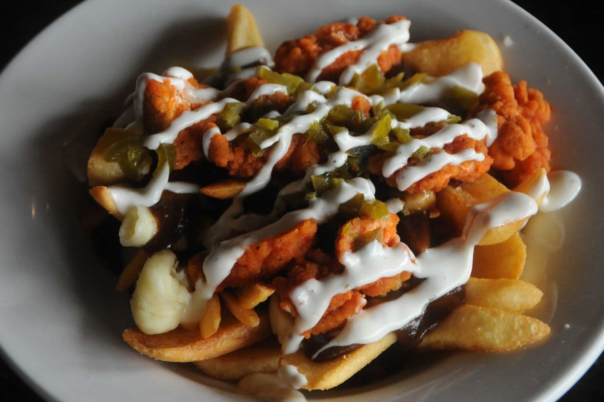 Spicy Buffalo Chicken Poutine