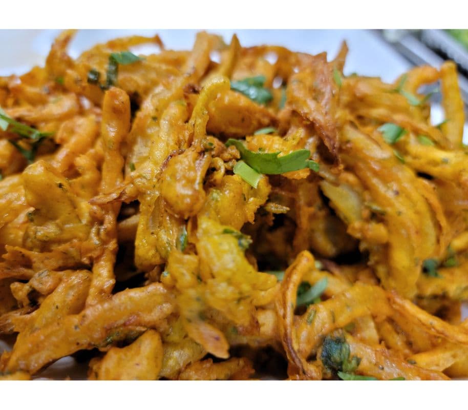 Onion Bhujia (Blooming Onion Cuts)