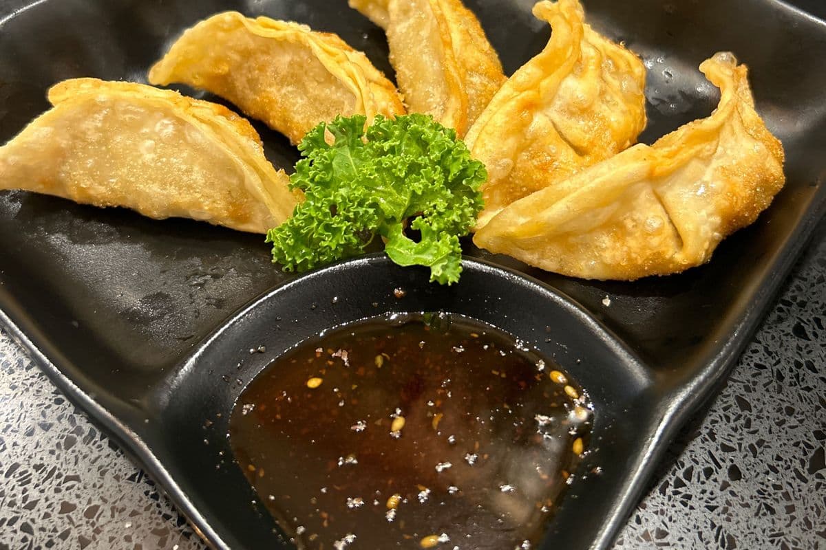 Deep Fried Pork Gyoza (5 pcs)