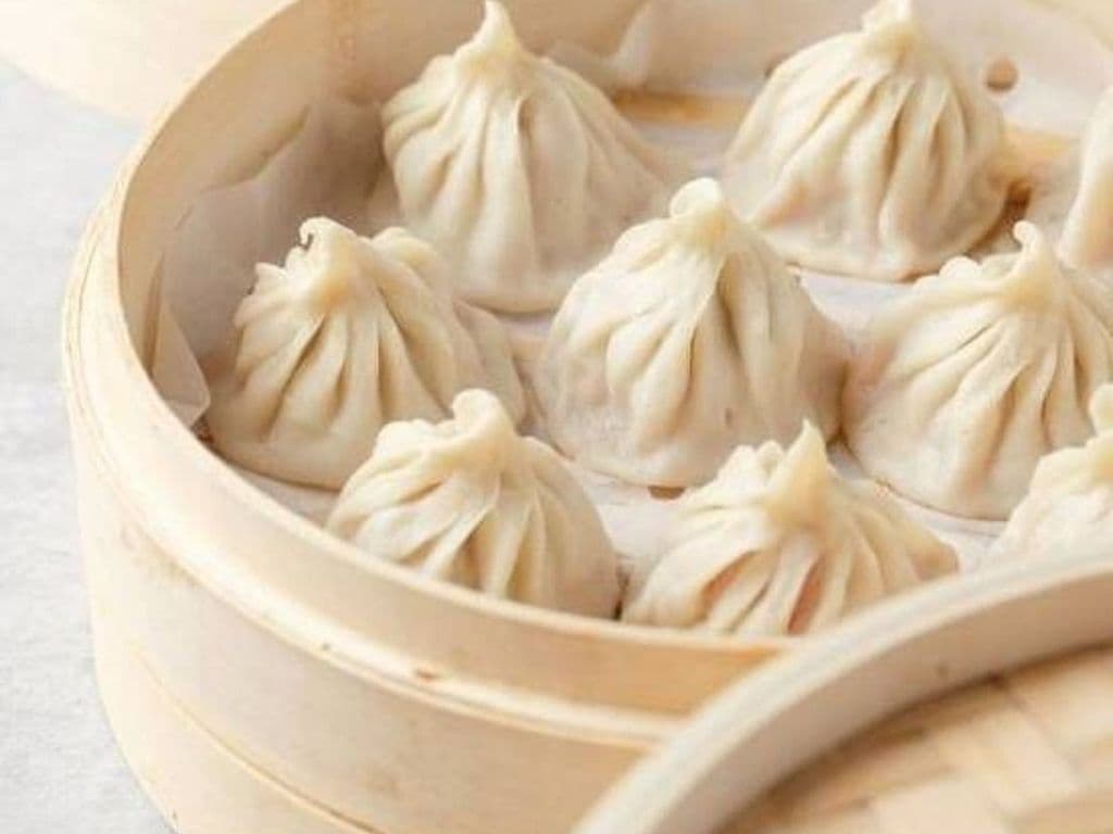 S2. Porc Sucré / sweet pork 甜肉小笼