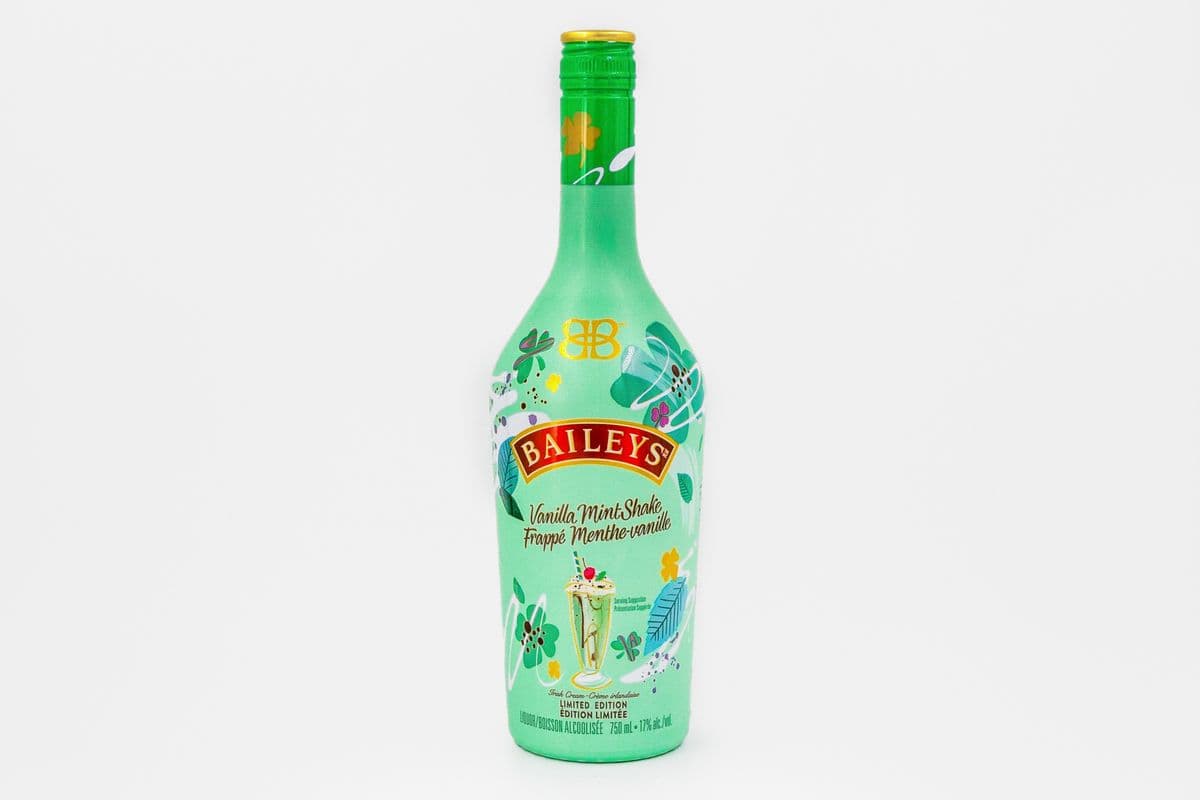 BAILEYS VANILLA MINT SHAKE 750ML (1 x 750ml)