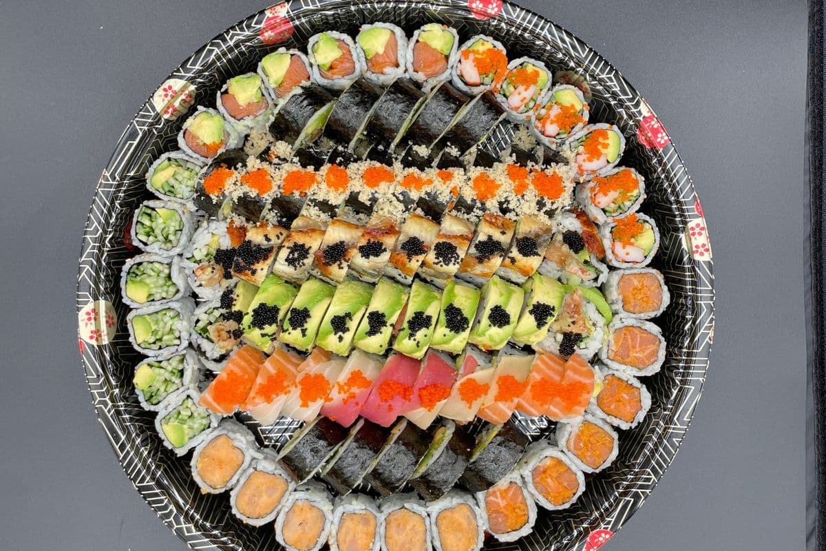 812 80pcs Assorted Rolls