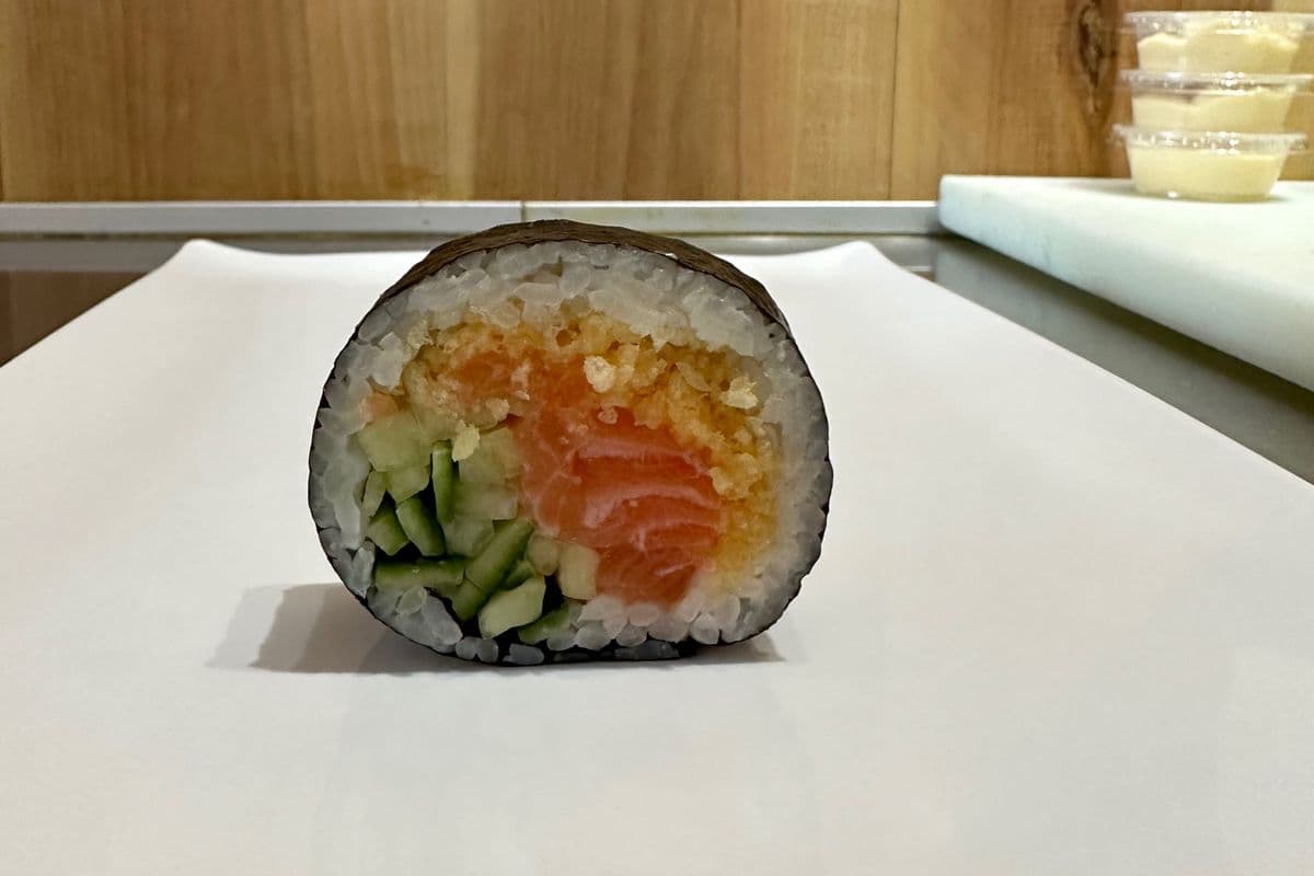 59. Rouleau futomaki au saumon épicé / Spicy Salmon Futomaki Roll