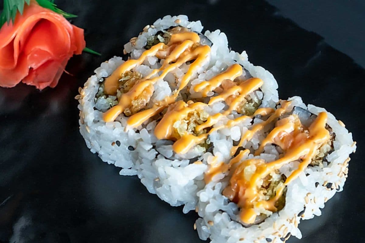 Crunchy Spicy Salmon Roll