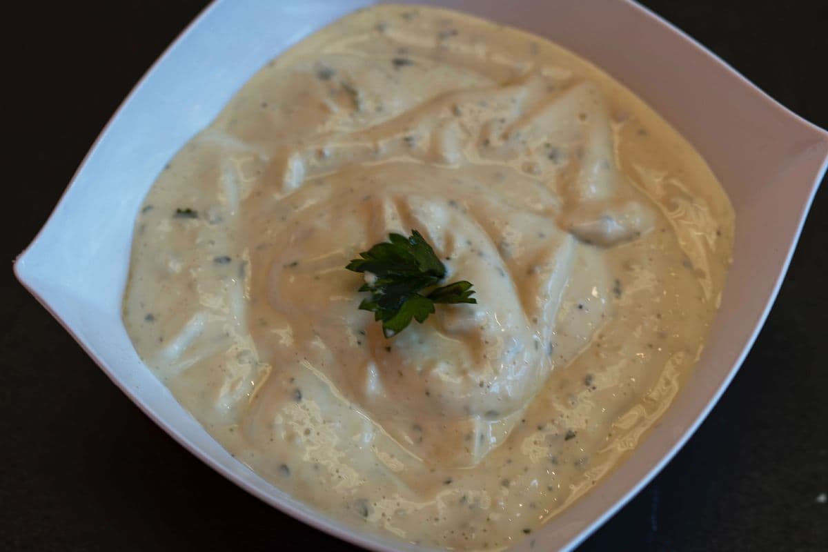 Sauce à l'ail traditionnelle 3Oz