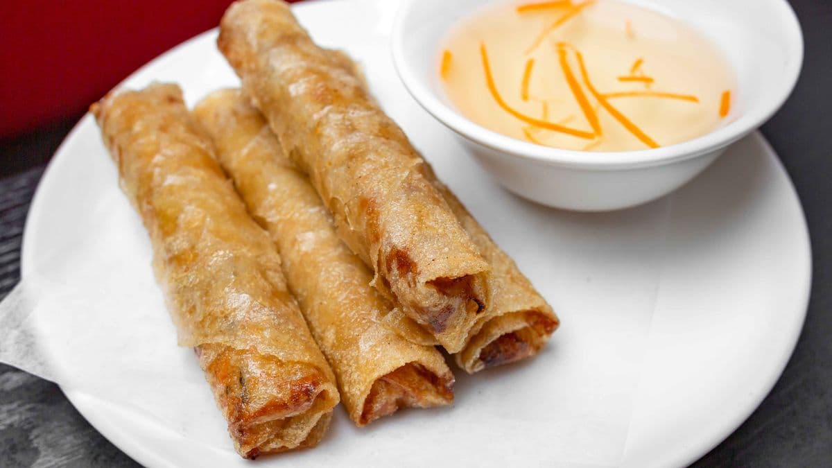 02.Hanoi Spring Rolls