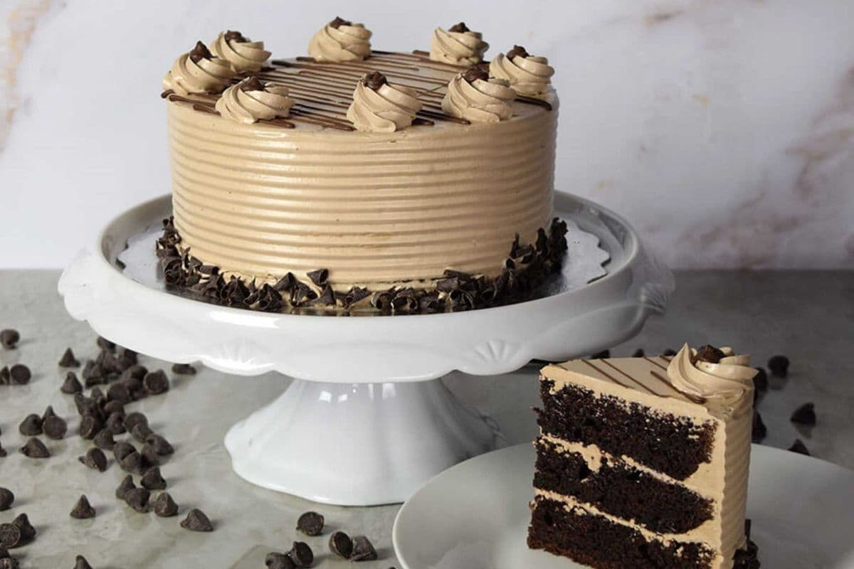 Hazelnut Chocolate Cake 6"