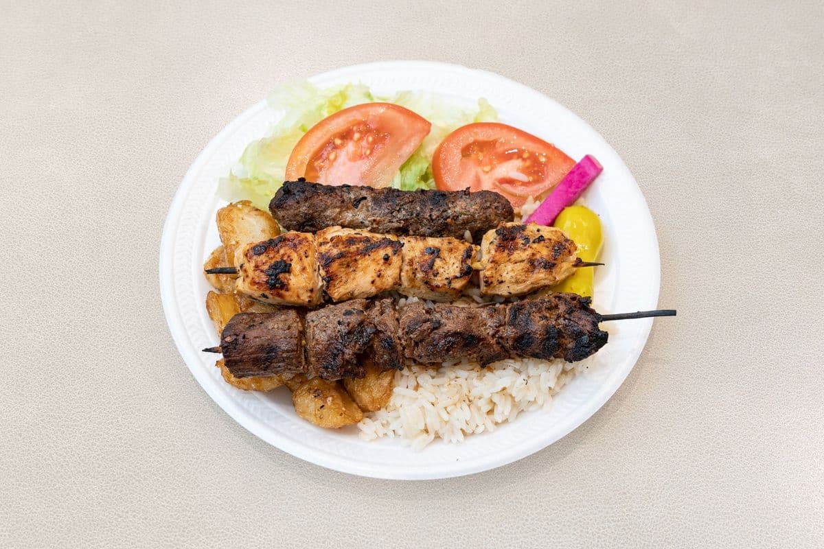 Brochettes mixtes shishtaouk