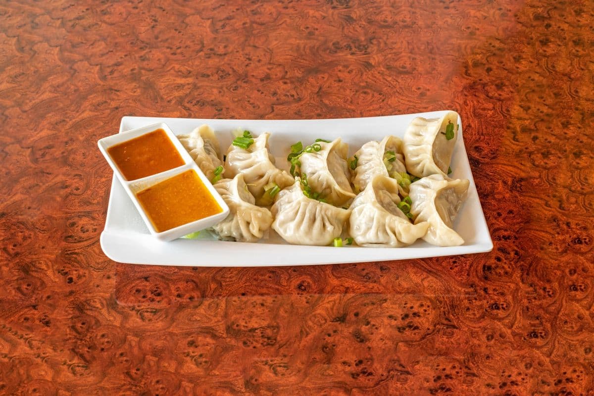 Chicken Dumplings (Momo) (9 pcs)