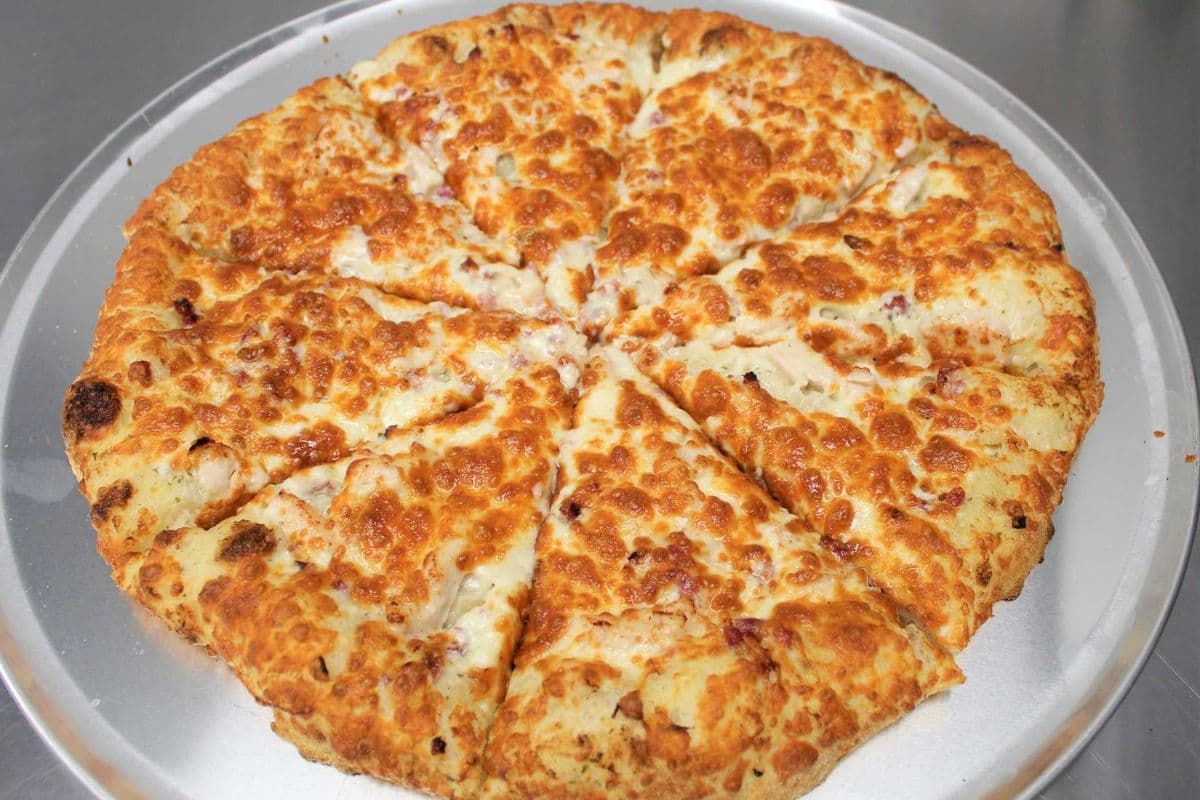 16" X-Large Chicken Bacon Ranch Pizza