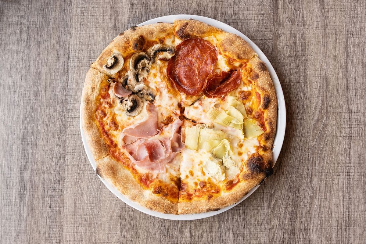 Quatro Stagioni Pizza