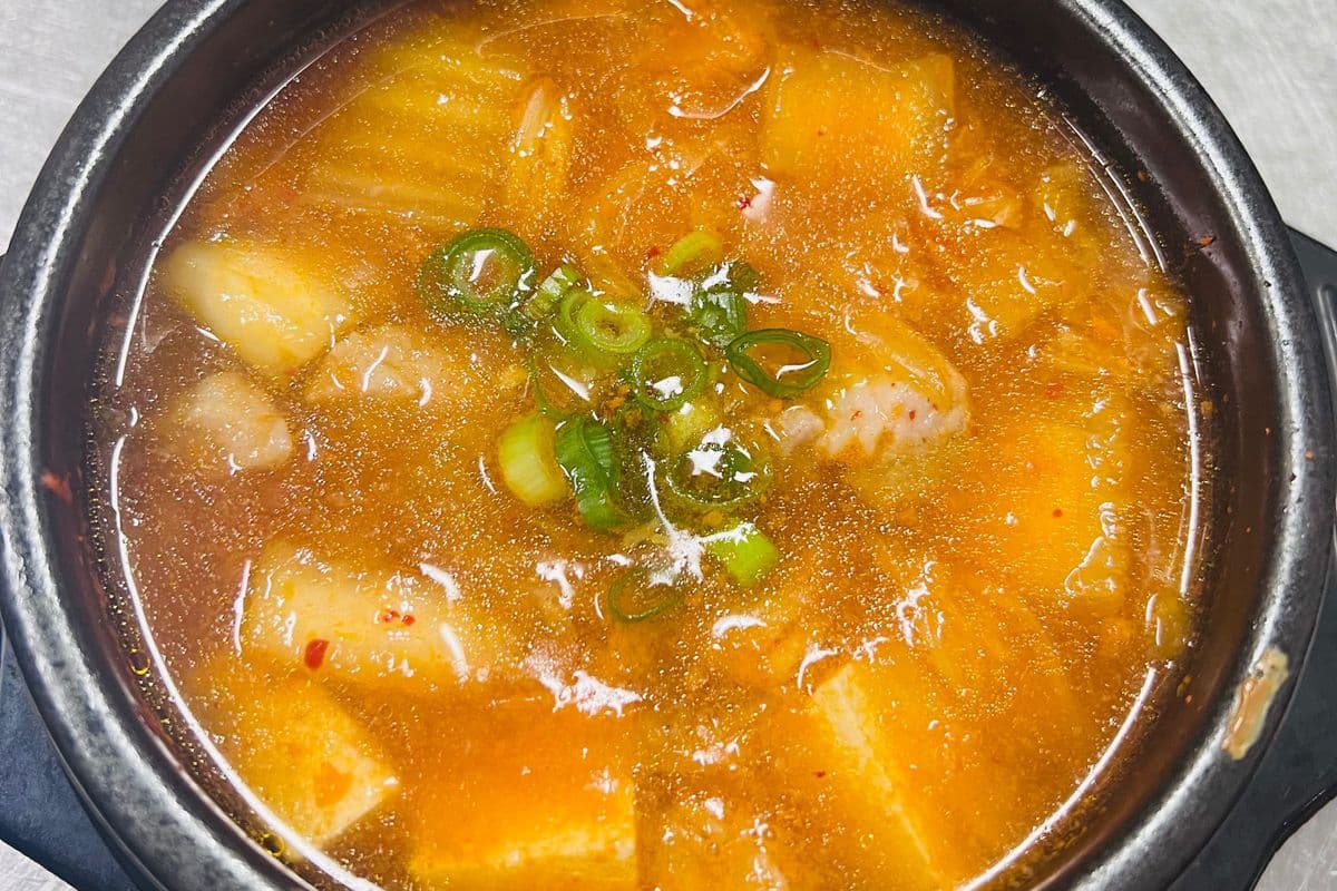 Kimchi Hotpot