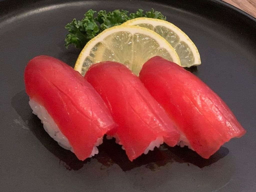 Maguro Sushi