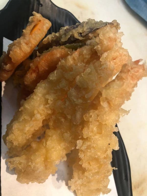 29. Assorted Tempura (8 pcs)