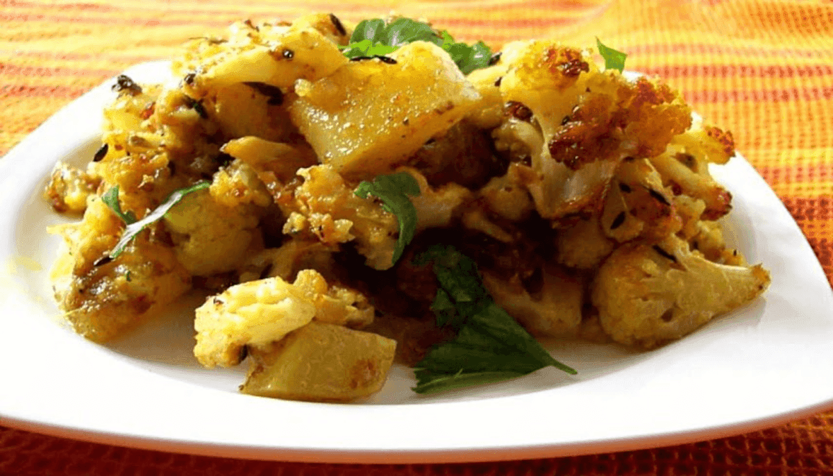 Aloo Gobi & a butter naan