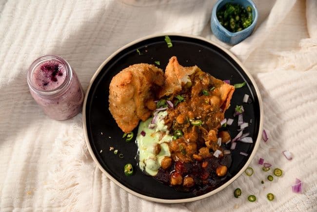 SAMOSA CHANA CHAAT