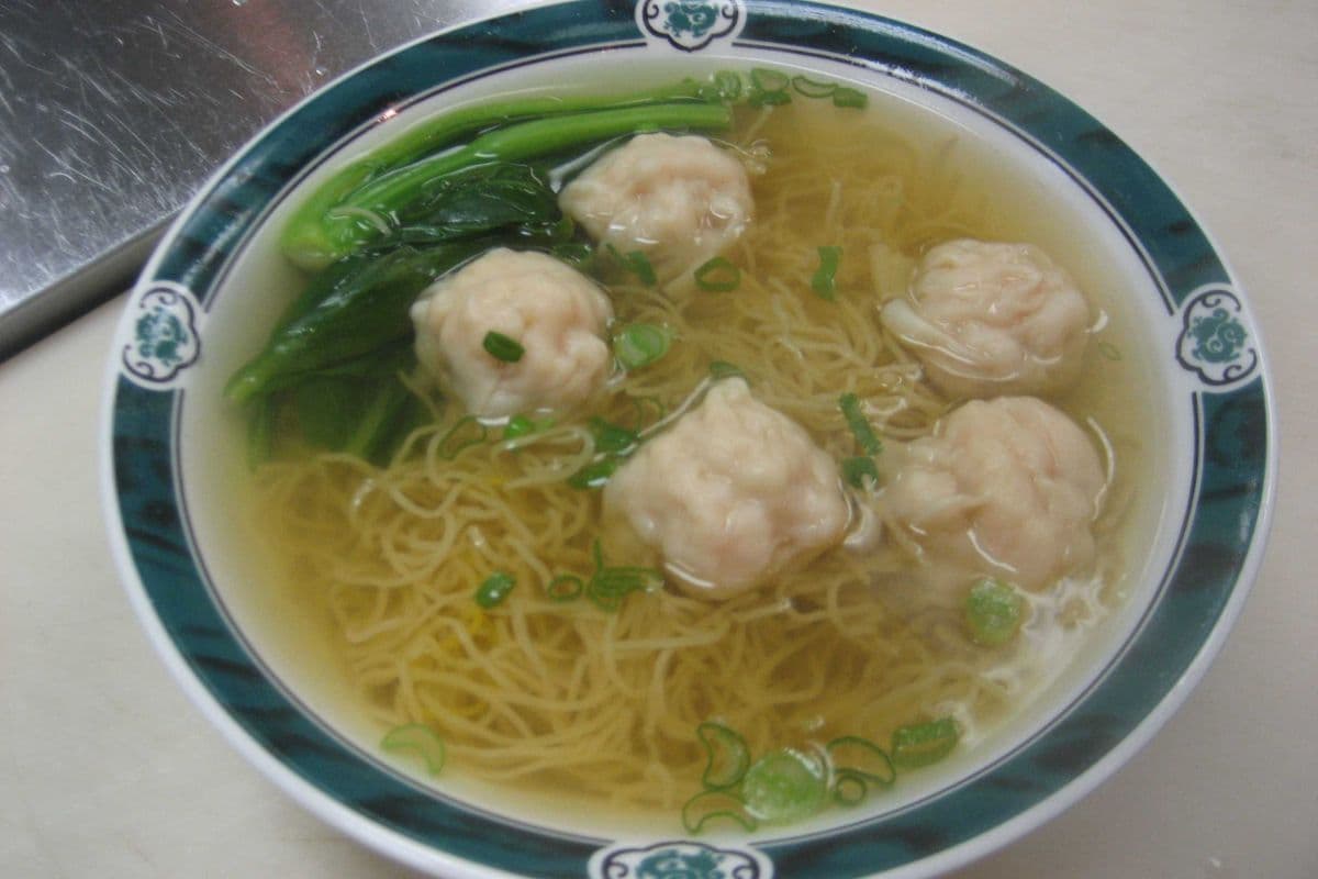 624. Shrimp Wonton Noodle in Soup
