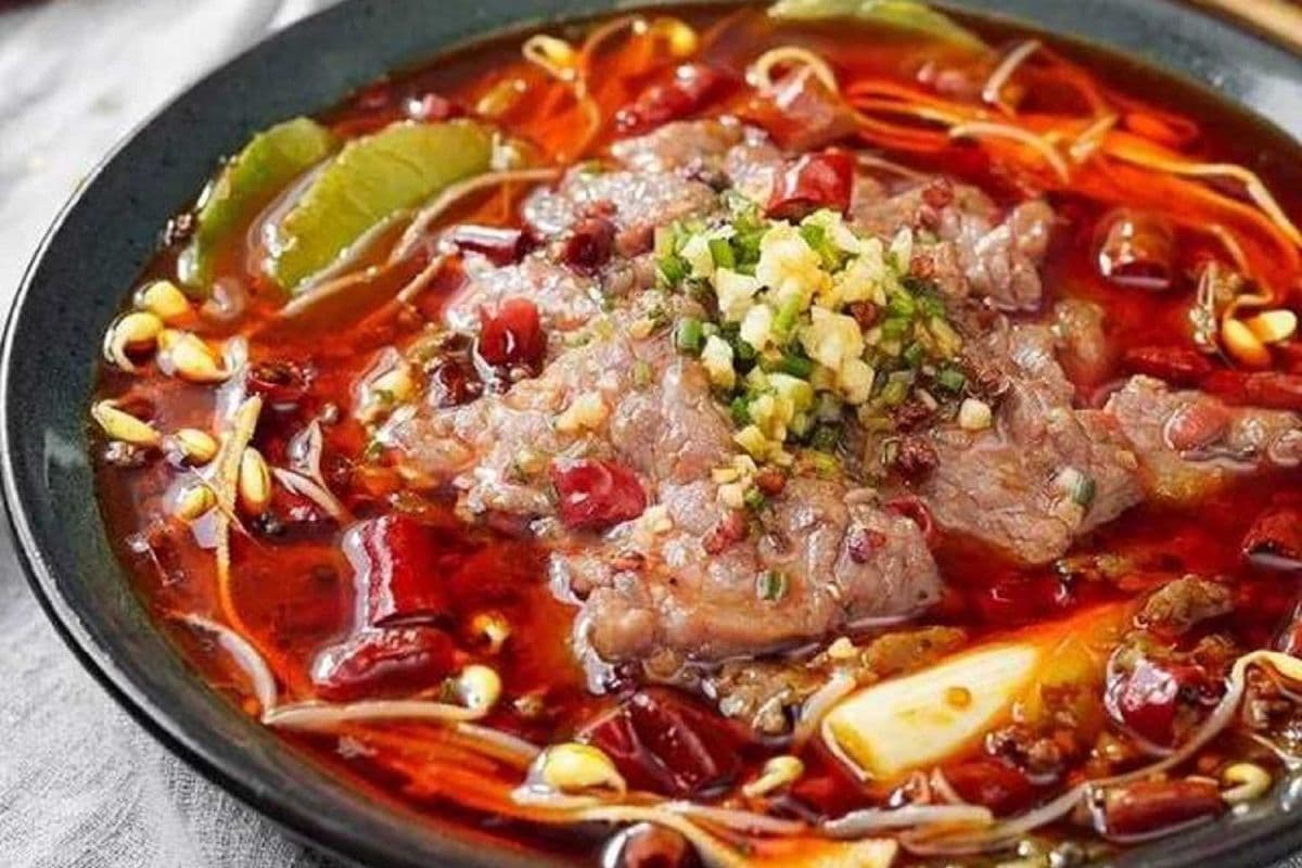 麻辣水煮牛Szechwan Style Boiling Beef Slices