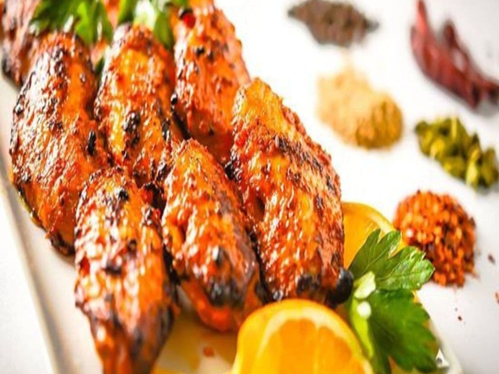 CHICKEN TIKKA (8 pcs)