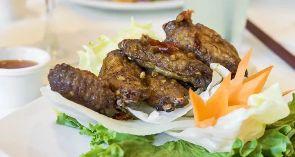 AP-06 Chili Basil Chicken Wings (6 pcs)