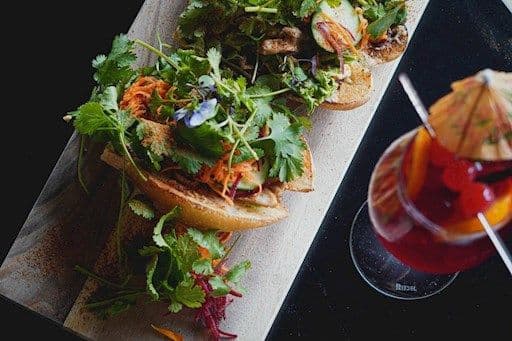 Les Banh mi / Banh Mi Sandwich