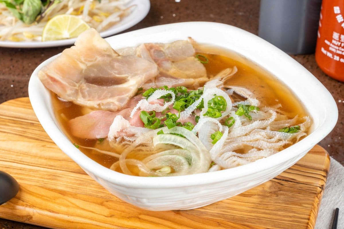 110. Flank Brisket, Tendon, and Tripe - Pho Nam Gan Sach