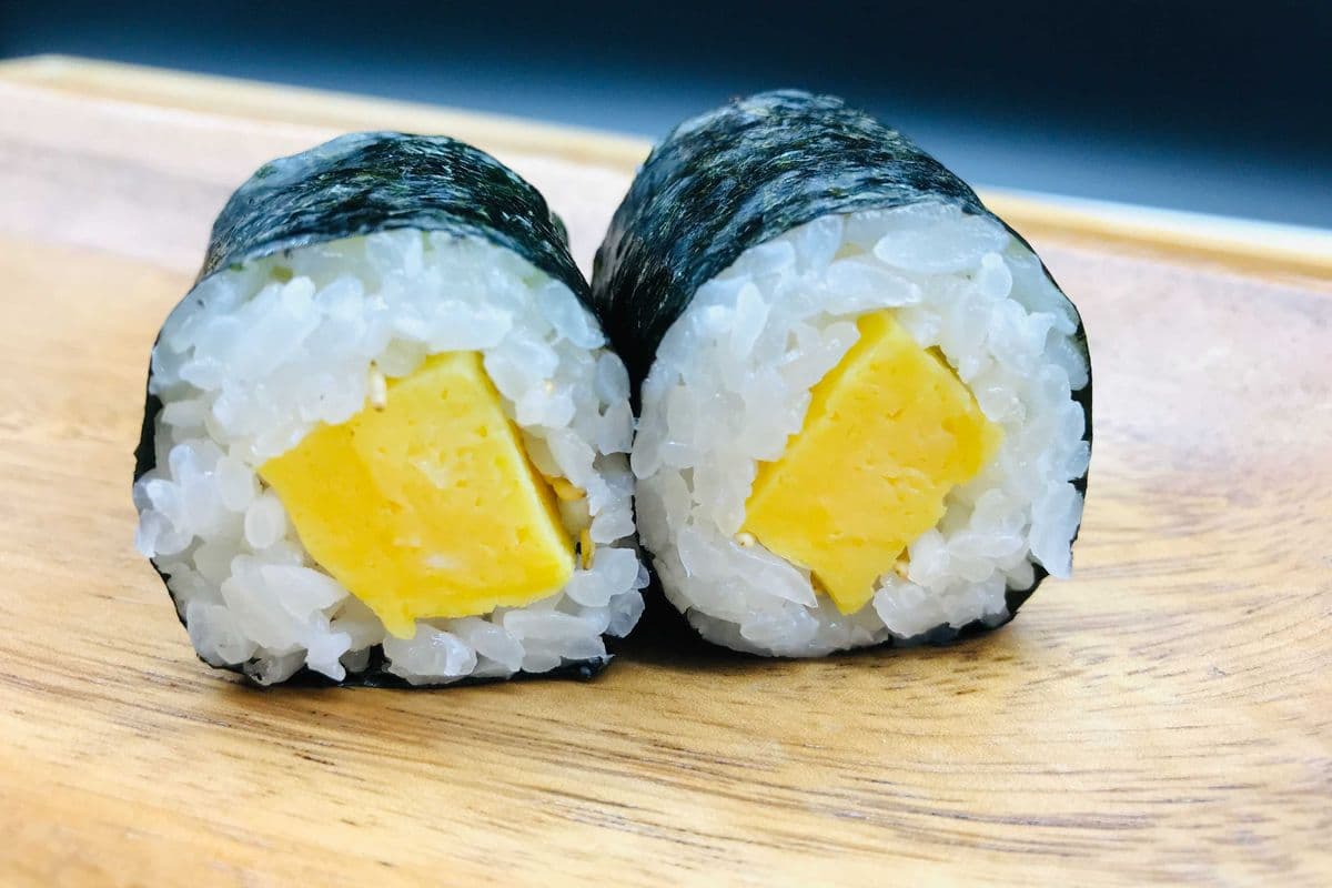 Tamago Roll