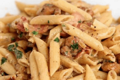 Penne with Alfredo Sauce and Bacon