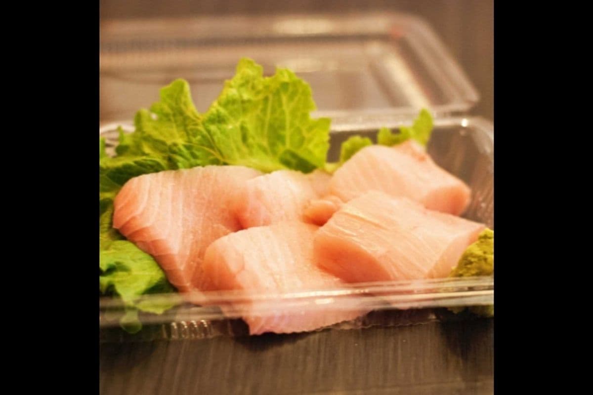 J08. Toro Sashimi