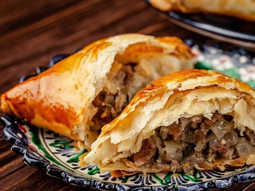 Beef Samosa (2 pcs)